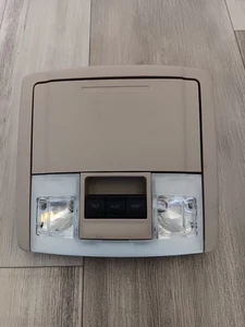 2012 Ford Expedition Overhead Map Dome Light Light Grayish Tan - Foto 1 di 8