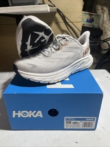 Hoka One Arahi 6 Damen 6B Schuhe silber rosegold sportlich Laufen Turnschuhe - Bild 1 von 13
