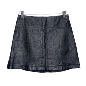 Abercrombie & Fitch Black Vegan Leather Faux Leather Mini Skirt Womens Size 0 - Picture 1 of 8