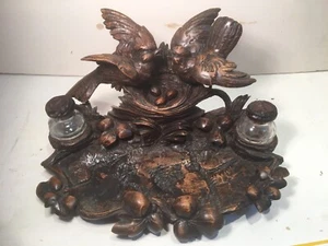 ANTIQUE BLACK FOREST SWISS WOOD CARVED LOVE BIRDS DOUBLE INKWELL SCULPTURE - Picture 1 of 11