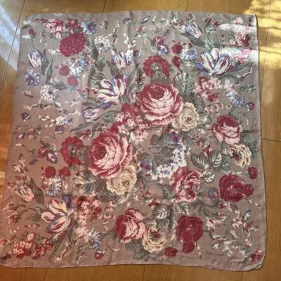 Ralph Lauren Bufanda Grande Seda 88cm 33′′ Cuadrado Flor Beige Foto 1 de 2