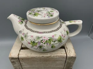 Andrea by Sadek "Monica" Porcelain Individual Teapot, 3.5" H White Pink flowers - Picture 1 of 11