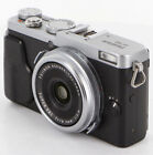 Fujifilm Finepix FinePix X70 Digitalkamera mit 4x Zoom Objektiv silber Made in Japan