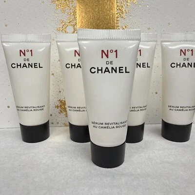 5 X CHANEL NO 1 DE CHANEL SERUM REVITALISANT 5ml .17fl oz TUBOS DE AMOSTRA, NOVO - Imagem 1 de 3