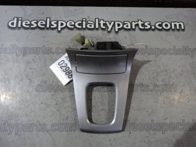 Subaru Forester Wagon 2005 2006 2,5 L automático OEM cenicero cambio moldura envolvente Foto 1 de 4