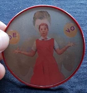 DEVO Vintage VARI-VUE Lenticular Button - Picture 1 of 5