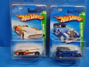 Hot Wheels 2010 CHEVROLETOR AND 2010 CLASSIC PACKARD BOTH Treasure Hunts - Picture 1 of 8