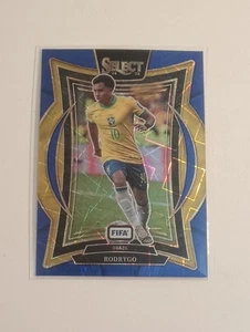Tarjeta Rodrygo 2024-25 Select FIFA Fútbol Azul Lazer Prizm #63 Brasil Terraza  - Imagen 1 de 2