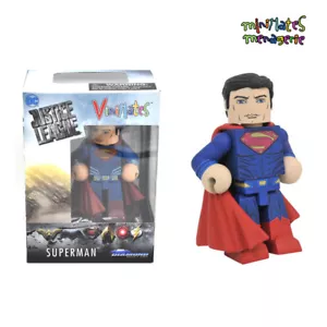 Figura de vinilo de Superman de la película de la Liga de la Justicia de Vinimates DC - Imagen 1 de 4