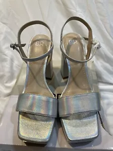 BP Noella Lofty Platform Sandal Women's Metallic Silver Color Size 8.5 - Picture 1 of 6