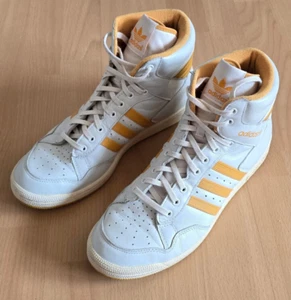 Adidas pro conference hi in weiß / gelb 44 2/3 von Gay - Bild 1 von 4