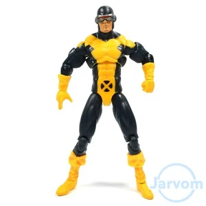 Marvel Universe 3.75" TRU X-Men First Class Comic Pack Cyclops Loose Complete - Picture 1 of 1