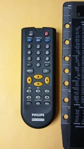 Mando a distancia PHILIPS MAGNAVOX RC 0851/04 USADO EN EXCELENTE ESTADO COMPLETO ¡ENVÍO RÁPIDO GRATUITO! - Imagen 1 de 3
