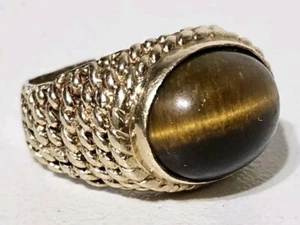 Vintage 14K Gold Tigers Eye Cabochon Cable Ring 9 Grams Size 8.5 - Picture 1 of 16