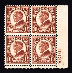 US 633 1 1/2c Harding Mint Bottom Right Plate #19125 Block 4 VF OG NH SCV $120 - Picture 1 of 2