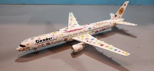 MODELO STARJETS 200 (DJCFG023) CONDOR "RIZZI" 757-200 ESCALA 1:200 CON ENGRANAJE Y SOPORTE - Imagen 1 de 5