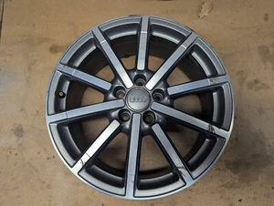 Audi A3 S3 8V 7.5 x 18 ET51 original alloy wheel 18" 8V0601025AL 8V0601025AM - Bild 1 von 14