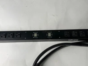 FREE SHIP Tripp Lite PDUMV30 30A 120V Metered 24 Outlet Rack PDU - Picture 1 of 7
