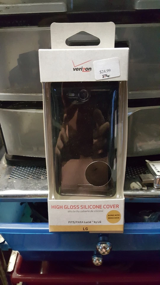 NEW Verizon High Gloss Silicone Cover for LG Lucid - Black....i have 3 - Image 1 of 1