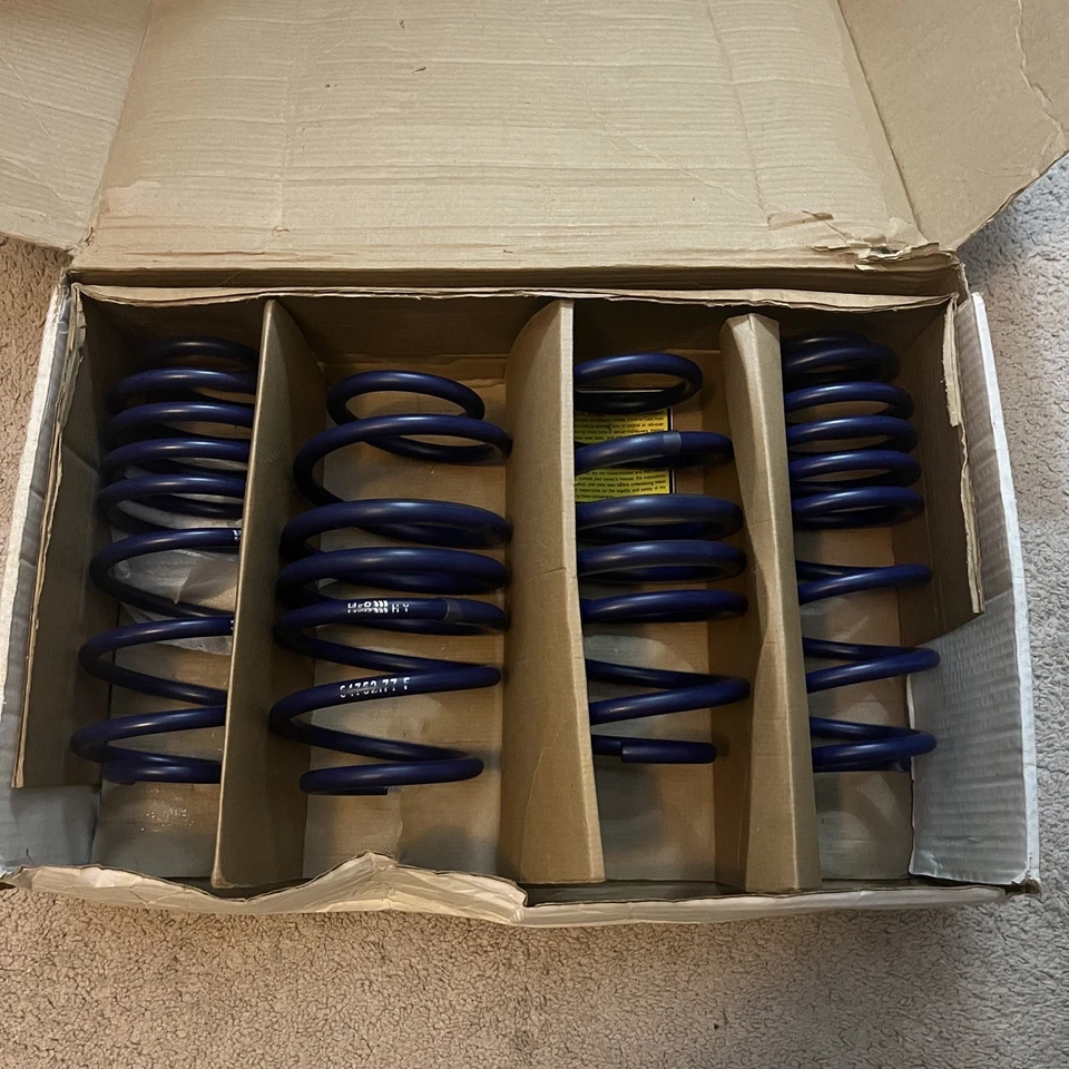 Muelles reductores H&R 54757 Super Sport para 10-14 Volkswagen Golf MK6 TDI FWD Foto 1 de 4