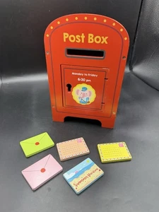Soka Wooden Red Postbox Letterbox Playset Toy With All 5 Letters / Envelopes - Picture 1 of 11