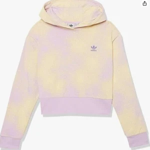 adidas Originals Girls' Graphic Printed Crop Hoodie Bliss Lilac/Almost Yellow - Picture 1 of 4
