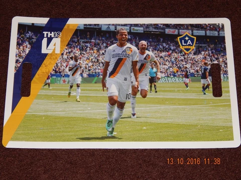 LA GALAXY MLS SOCCER POSTER GIOVANI DOS SANTOS #10 FOLDS INTO A FAN THIS IS LA Cover