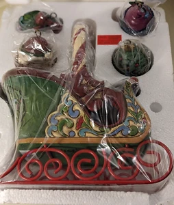 Jim Shore 2012 ""Jingle All The Way"" Winterschlitten & hängende Ornamente Set - Bild 1 von 24