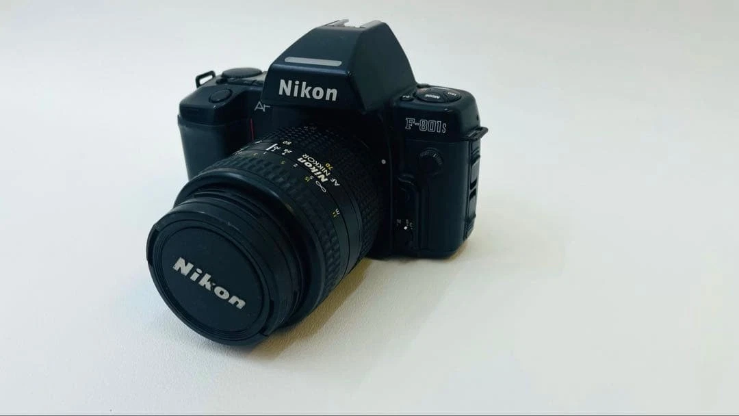 最終値下げ　Nikon F801 キット レビューでホットシュープレゼント)(Special Editionキット＆便利