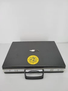 Vintage Samsonite Double Lock Hard Shell Slim Briefcase Black with Original Key - Picture 1 of 12