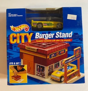 1990 Hot Wheels City Burger Stand With Yellow Pick Up Mini Truck G8 - Picture 1 of 4