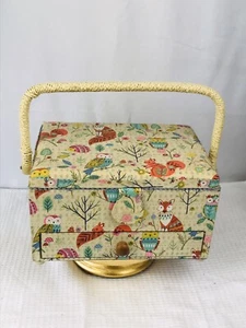 vintage sewing box - Picture 1 of 6