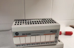Allen-Bradley 1794-IE8 FLEX I/O Analog Input Module 8 Single-Ended Inputs, Ser B - Picture 1 of 2