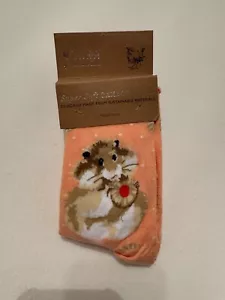 Calcetines para hámster Wrendale Designs 'La dieta comienza mañana' bambú - Imagen 1 de 4