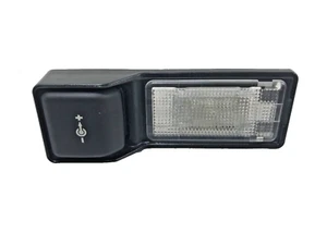 BMW Steckdose Zigarettenanzünder Kofferraum Leuchte E87 E88 E90 E91 E92 E93 - Bild 1 von 3
