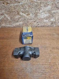 Genuine Girling Brake Housing 64275998 New Old Stock - Picture 1 of 7