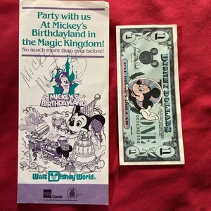 Signiert Mickey's Birthdayland WDW Magic Kingdom 1988 Mickey Dollar 1989 - Bild 1 von 7