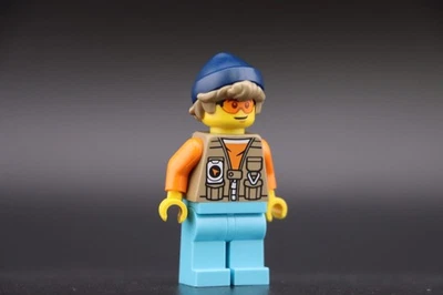 LEGO® Arctic Explorer Minifig cty1899 City Male Blue Beanie Train Crewman 60470 - Image 1 of 2