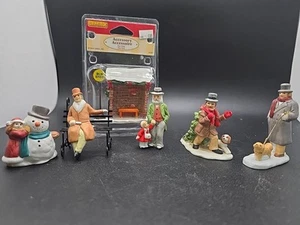 FIGURAS DE CERÁMICA DE PORCELANA Lemax LEFTON Christmas Village de colección parada de autobús - Imagen 1 de 8