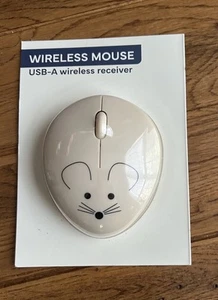 Target Bullseye's Mouse Shaped Vivitar Wireless Computer Mouse NEW - Zdjęcie 1 z 2