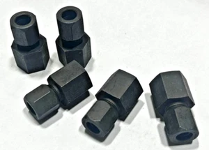 (5) 7255x10 WEATHERHEAD Steel 5/8" Flareless Ermeto x 1/2" FPT Female Connector - Picture 1 of 8