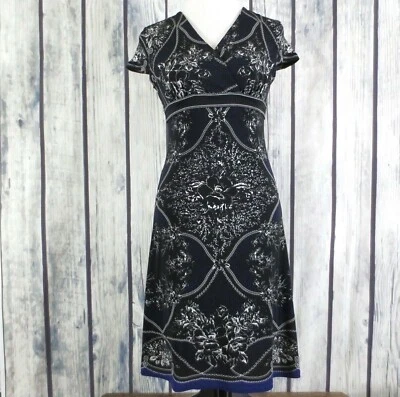 Isabella DeMarco XS Negro Blanco Púrpura Floral Manga Gorra Vestido Cintura Corbata (C23) Foto 1 de 4