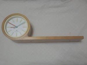 Michael Graves Design Ahornholz Regaluhr Buchstütze funktioniert - Bild 1 von 4
