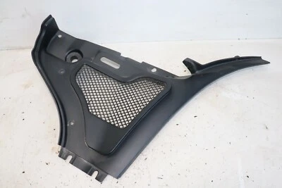 Panel bandeja debajo del parabrisas Ferrari 612 Scaglietti 2006 RHS LHD 68311500 J131 Foto 1 de 2