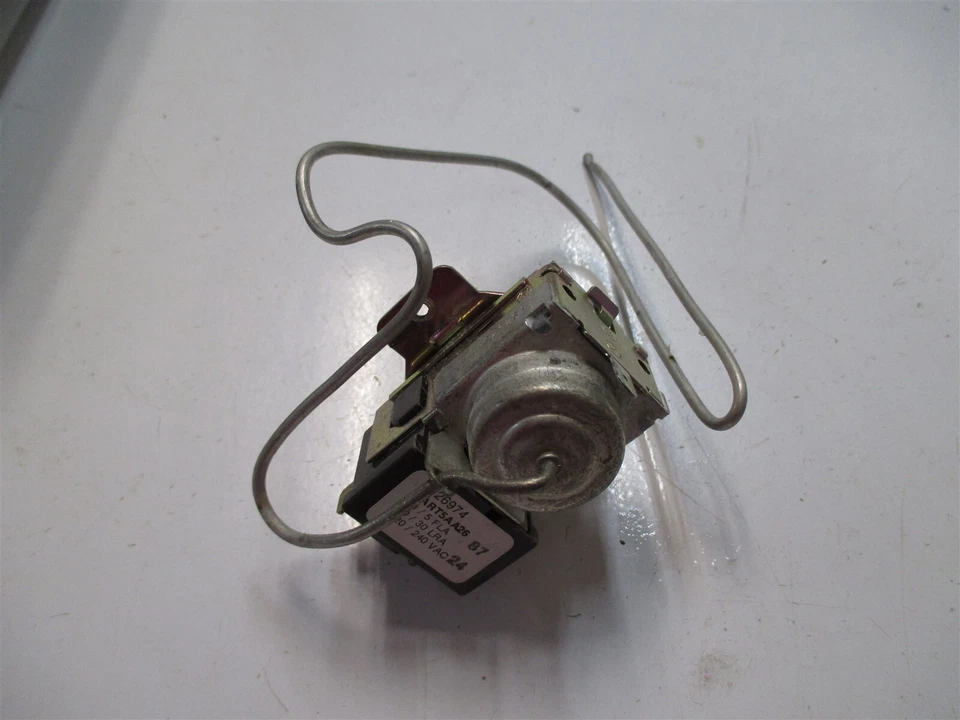 WHITE-WESTINGHOUSE FREEZER THERMOSTAT PART # 5308016351 - Image 1 of 1