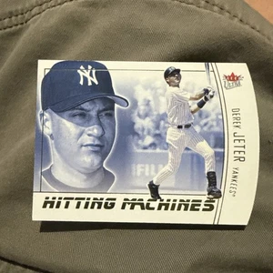 2004 Ultra Hitting Machines Die Cut #9 Derek Jeter - Picture 1 of 2