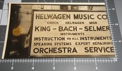 1920's CLOSE UP HELWAGEN MUSIC CO STORE SIGN Instruments Orchestra Vintage PHOTO - Image 1 of 2