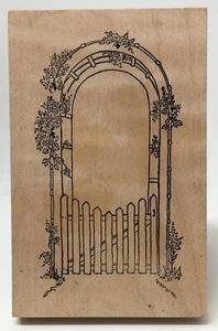 Gewölbtes Gitter Tor Eingang Reben Blumen Stampa Rosa M67-27 Gummistempel - Bild 1 von 2
