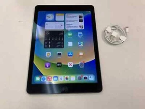 Apple iPad Pro 1st Gen. 256GB, Wi-Fi, 9.7 in - Space Grey- Latest iOS 16 - Picture 1 of 1