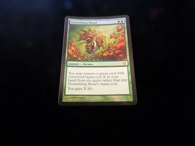 NOURISHING SHOAL-FOIL BETRAYERS OF KAMIGAWA EDITION MAGIC THE GATHERING CARD. - Image 1 of 2